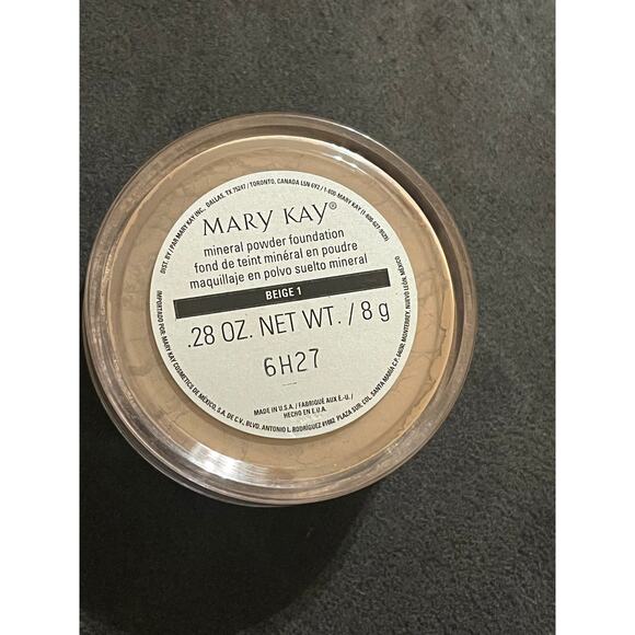 MARY KAY Mineral Powder Foundation BEIGE 1- .28 oz / 8g - Picture 2 of 2